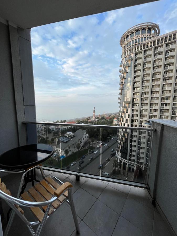 Orbi Apartamenti Batumi 15 B Hotel ภายนอก รูปภาพ